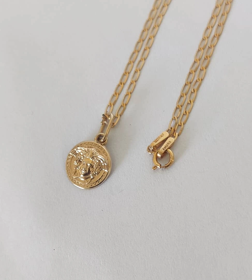 Cadena Dije Versace's foto | Michel Joyería Holguín |  BizneCubano